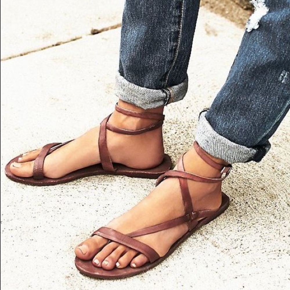 FP Sausalito Sandals in Desert